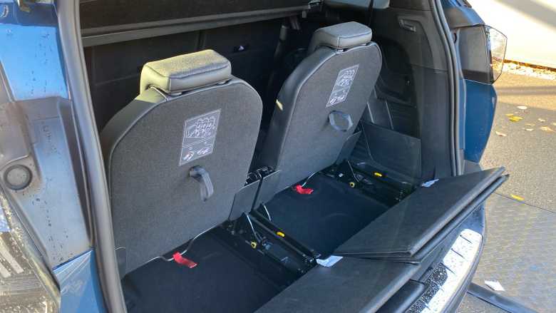 Peugeot 5008 1.2 PureTech Allure Premium 5dr EAT8 Petrol Estate